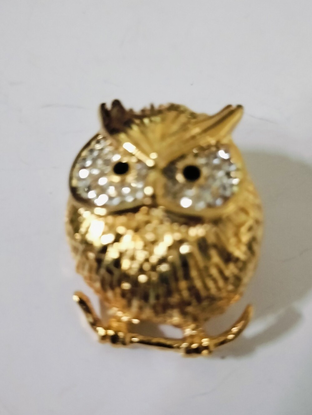 Vintage Gold-Tone Dimensional Owl Brooch with Crystal Rhinestone Eyes